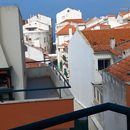 Casa Quintal Apartment Nazare